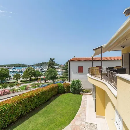 Alba With Jacuzzi And Sea View Villa